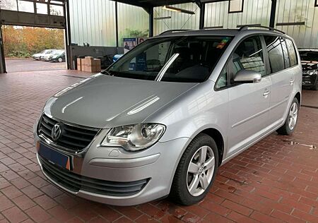 VW Touran Volkswagen United 1.9TDI BlueMotion/Scheckheft/NAVI