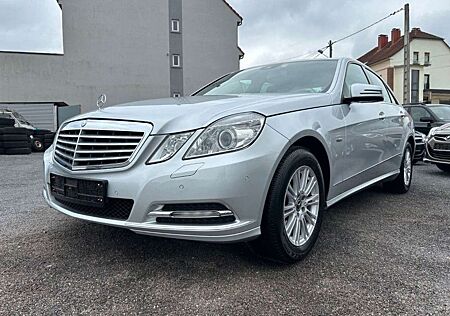 Mercedes-Benz E 250 BE AUT + SCHIEBE + SHZ + PDC