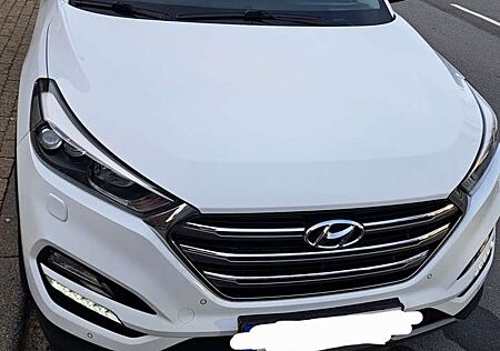 Hyundai Tucson 2.0 CRDi 4WD 25 Jahre