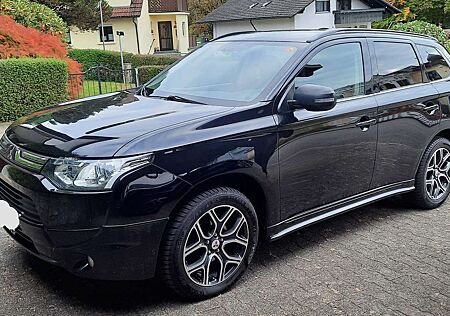 Mitsubishi Outlander 2.0 2WD Invite
