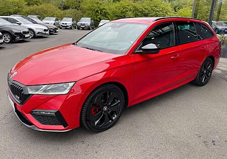 Skoda Octavia Combi RS HUD Matrix Keyless Pano