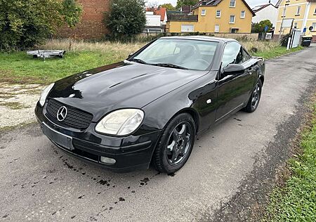 Mercedes-Benz SLK 200 *Leder*SHZ*ZV*Klima*elektr. Verdeck*ALU*HU/AU NEU