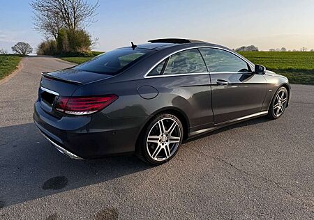 Mercedes-Benz E 350 d AMG 9G Pano 360Grad uvm.