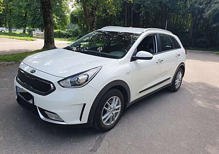 Kia Niro 1.6 GDI 2WD Aut. Edition 7
