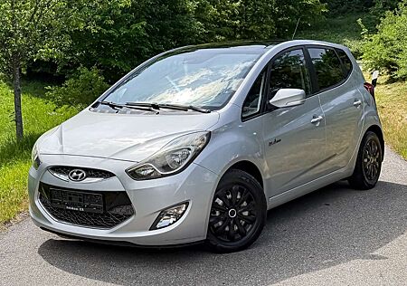 Hyundai ix20 1.4 CRDi Style blue PANO|LEDER|KAMERA|AHK|+