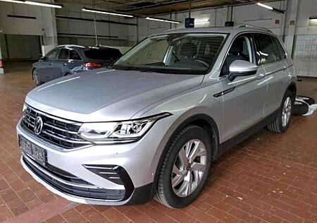 VW Tiguan Volkswagen 2.0 TDI SCR DSG Elegance