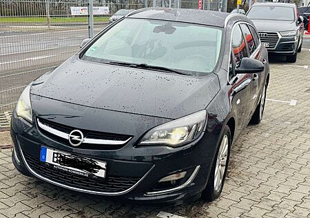 Opel Astra J Sport