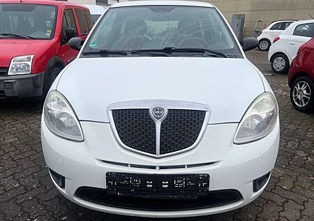 Lancia Ypsilon 1.2 8V Argento (10.2006-