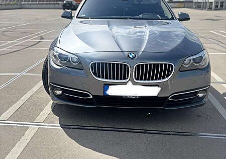 BMW 520d 520 Touring Aut. Luxury Line