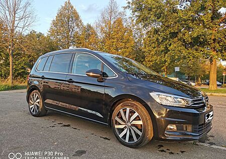 VW Touran Volkswagen 2.0 TDI SCR DSG Highline