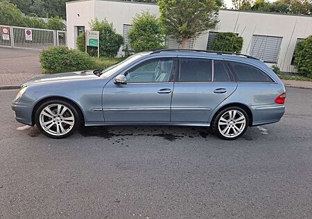 Mercedes-Benz E 320 T CDI 4Matic Automatik Avantgarde DPF