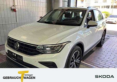 VW Tiguan Volkswagen 2.0 TDI LIFE LM18 NAVI behMFL