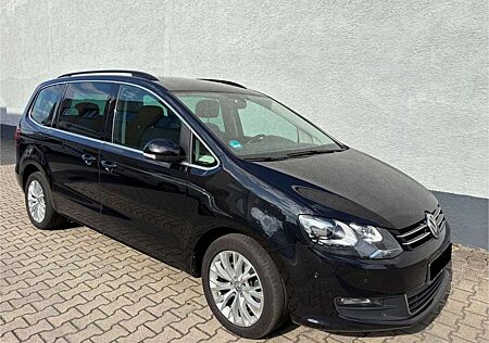 VW Sharan Volkswagen Comfortline 7-SITZE/BI-XENON/Kamera/AHK