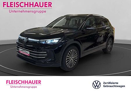 VW Tiguan Volkswagen 2.0 TDI Elegance Matrix+AHK+Stdhzg+Pano+Navi+HUD