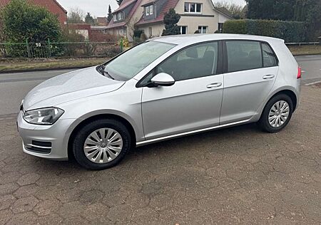 VW Golf Volkswagen 1.2 TSI BMT*SHZ*Navi*uvm*