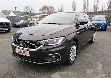 Fiat Tipo 1.4 T-Jet Lounge Navi 1. Hd.