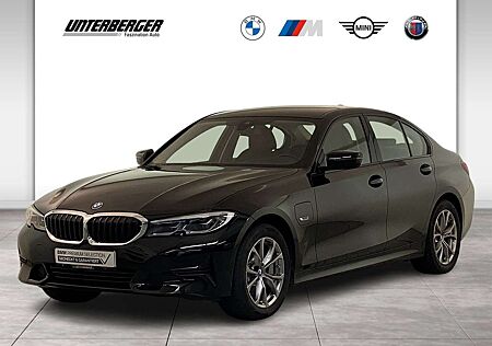 BMW 330 e xDrive Limousine Sport Line DA HUD Laser