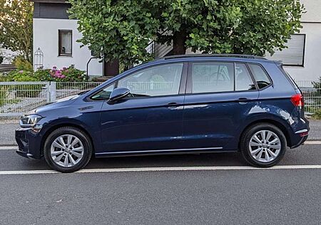 VW Golf Sportsvan Volkswagen Golf VII Sportsvan Diesel 1.6 TDI BlueMotion Techn