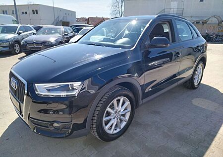 Audi Q3 2.0 TFSI quattro+TÜV/NEU+GARANTIE+XENON+NAVI