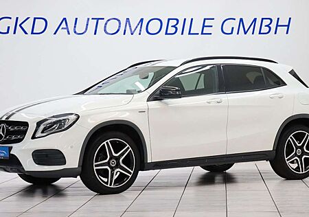 Mercedes-Benz GLA 200 AMG-Line*Night-Paket*Navi*PDC*Alcantara*