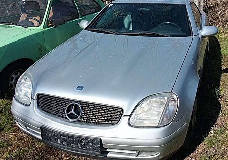 Mercedes-Benz SLK 200