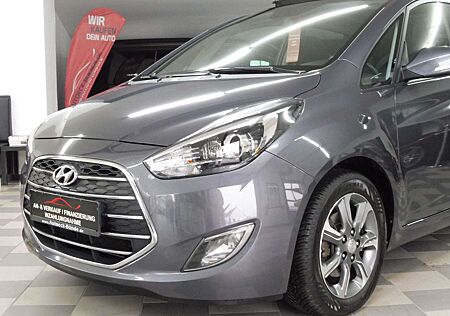 Hyundai ix20 1.6 Automatik/Panorama/Lenk-Hz/KAM/Sitz-Hz