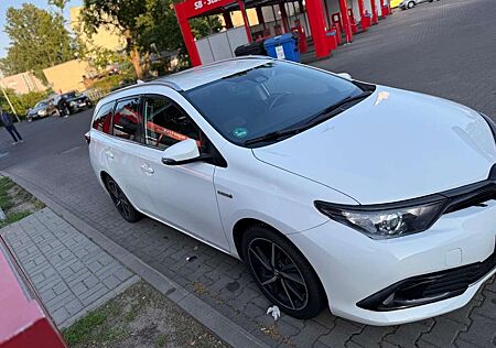 Toyota Auris 1.8 VVT-i Hybrid Automatik Touring Sports Edition