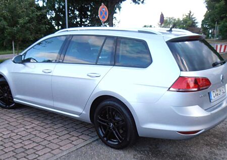 VW Golf Variant Volkswagen 1.2 TSI BlueMotion Technology Allstar
