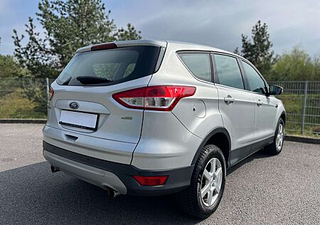 Ford Kuga 1.6 EcoBoost 2x4 Titanium