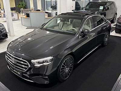 Mercedes-Benz E 400 e 4M Exclusive Premium Plus*PANO*HUD*VOLL*