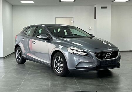 Volvo V40 Momentum*NAVI*KAM*T-LEDER*TEMP*LED*SHZ*MFL*