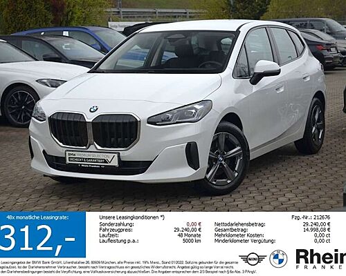 BMW 220 i Active Tourer Navi.AHK.Ad.LED.Kamera.Keylss