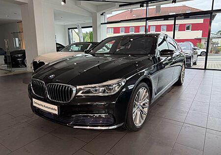 BMW 750 i xDrive Head-Up DAB WLAN RFK el. Sitze PDC