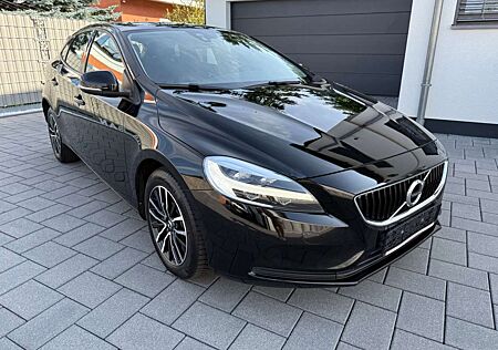 Volvo V40 Momentum