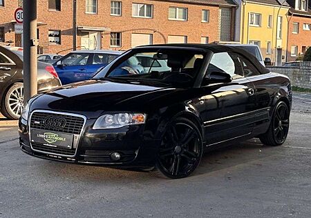 Audi A4 3.2 FSI quattro*S-line*Xenon*Navi*Klima*Pdc*