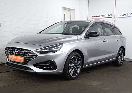 Hyundai i30 cw 1.6 CRDi Edition 30+ DCT Nav/LED/Kamera/Digital