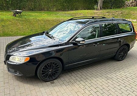 Volvo V70 D5 AWD Aut. Momentum