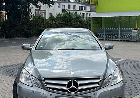 Mercedes-Benz E 250 CGI BlueEFFICIENCY Automatik