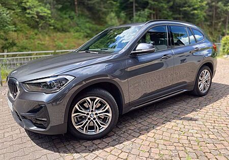 BMW X1 xDrive25e Sport Line