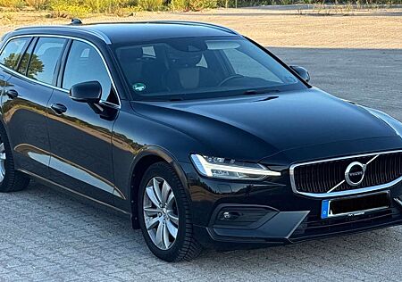 Volvo V60 Kombi Momentum Pro H&K Sound*Automatik