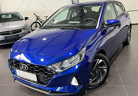 Hyundai i20 1.0 **Navi*Kamera*SHZ*PDC*Temp*BT**