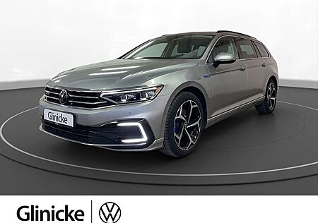 VW Passat Variant Volkswagen GTE AHK Matrix LM 18" Navi PDC+RF