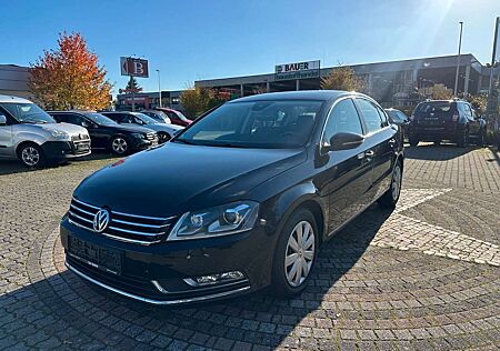 VW Passat Volkswagen Lim. Comfortline Xenon,Anhängerkupplung