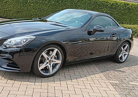 Mercedes-Benz CLC 200 SLC 200 SLC 200 9G-TRONIC Final Edition