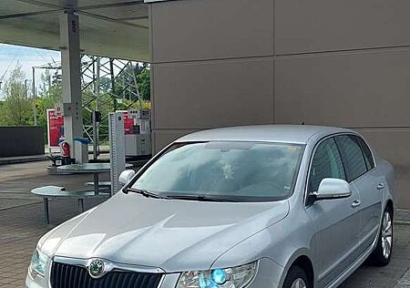 Skoda Superb 2.0 TDI DSG Exclusive