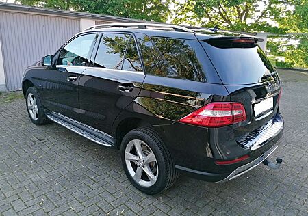 Mercedes-Benz ML 350 BlueTEC 4MATIC 7G-TRONIC