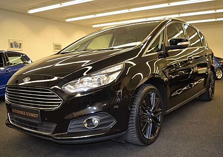 Ford S-Max TITANIUM (19`Zoll Black Edition) 7-Sitzer