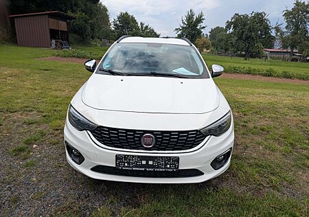 Fiat Tipo Kombi 1.4 T-Jet Mirror