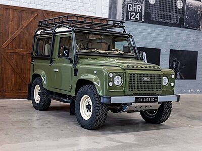 Land Rover Defender Defender 90 DPF Station Wagon E