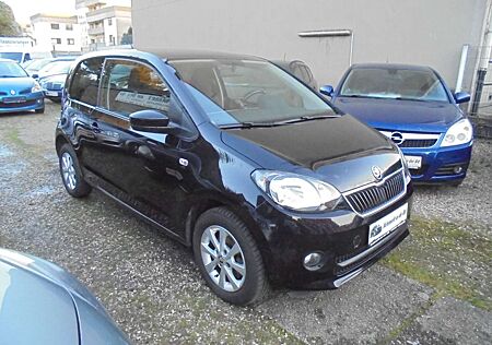 Skoda Citigo 1.0 MPI Style Klima,Navi,El.Schiebedach,PDC,1-Hand